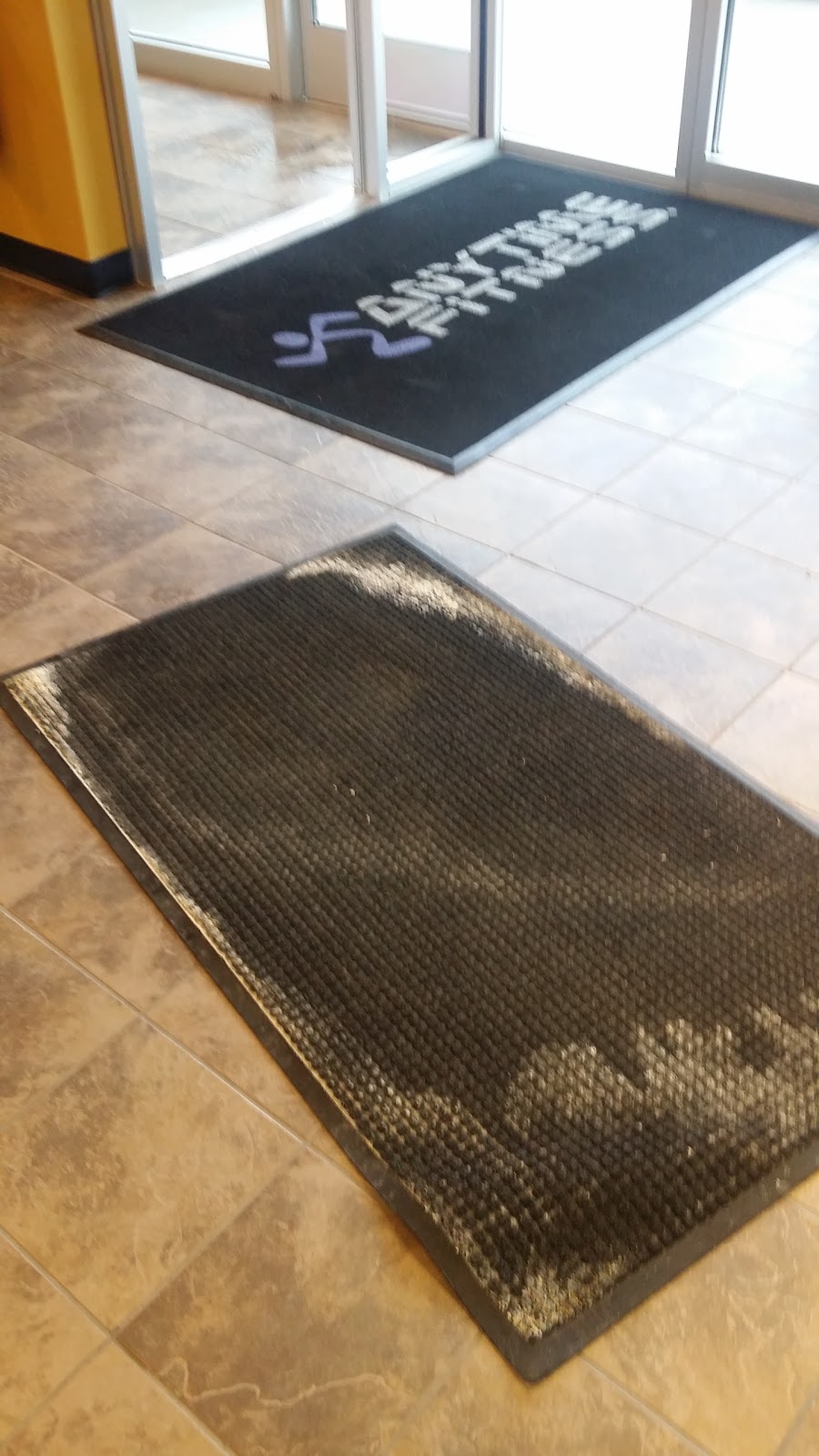 Johns Carpet and Upholstery Cleaning | 1625 Vernon St #4, Stoughton, WI 53589, USA | Phone: (608) 333-6995