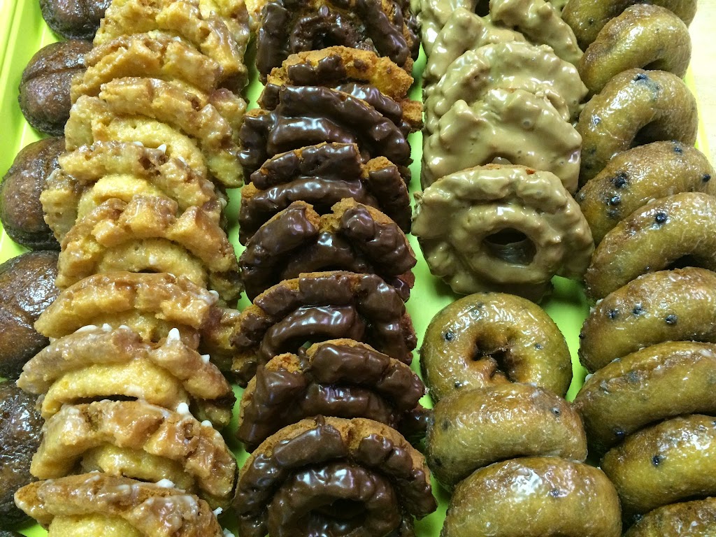 Donut Palace | 439 S Water Ave, Gallatin, TN 37066, USA | Phone: (615) 230-3993