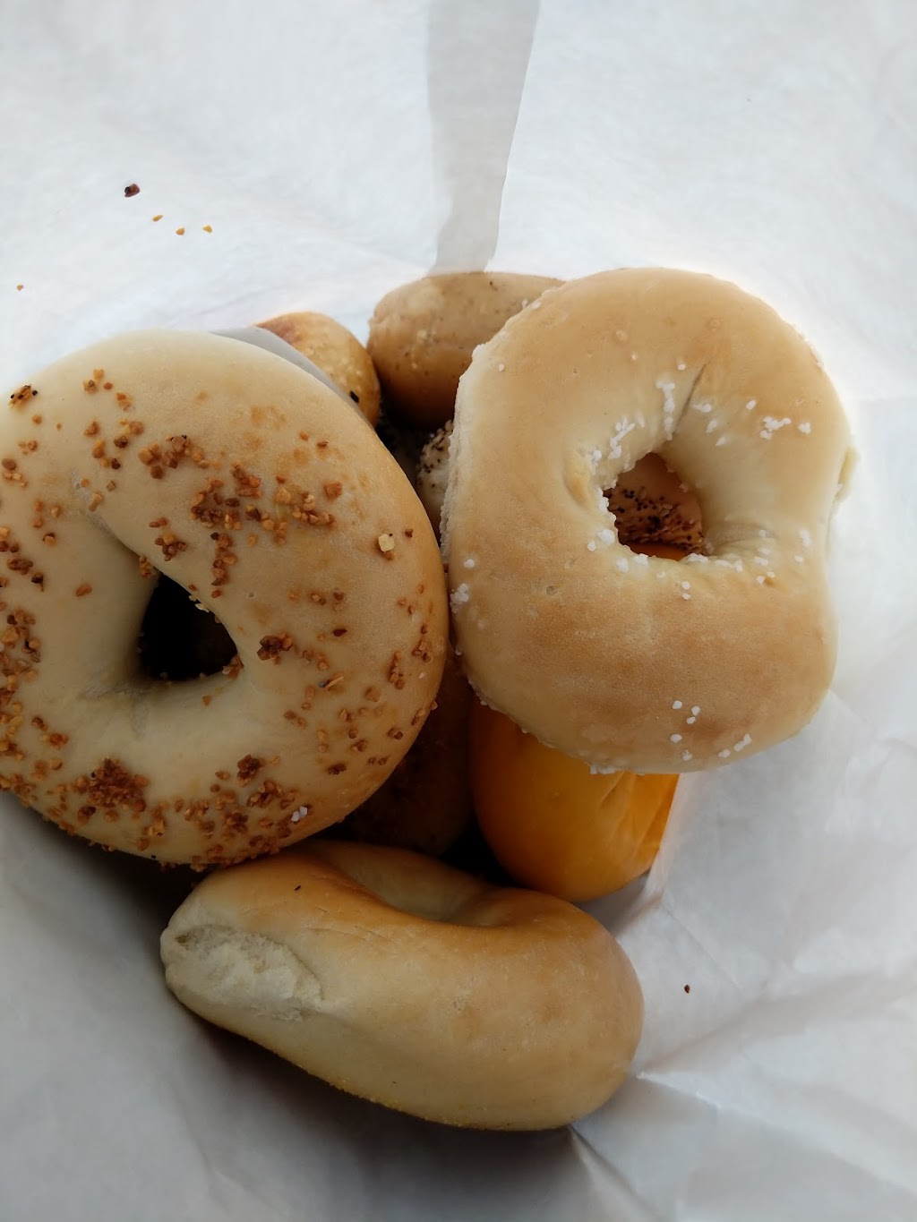 Lizsue Bagels II | 120 New Canaan Ave UNIT 9, Norwalk, CT 06850, USA | Phone: (203) 849-1322