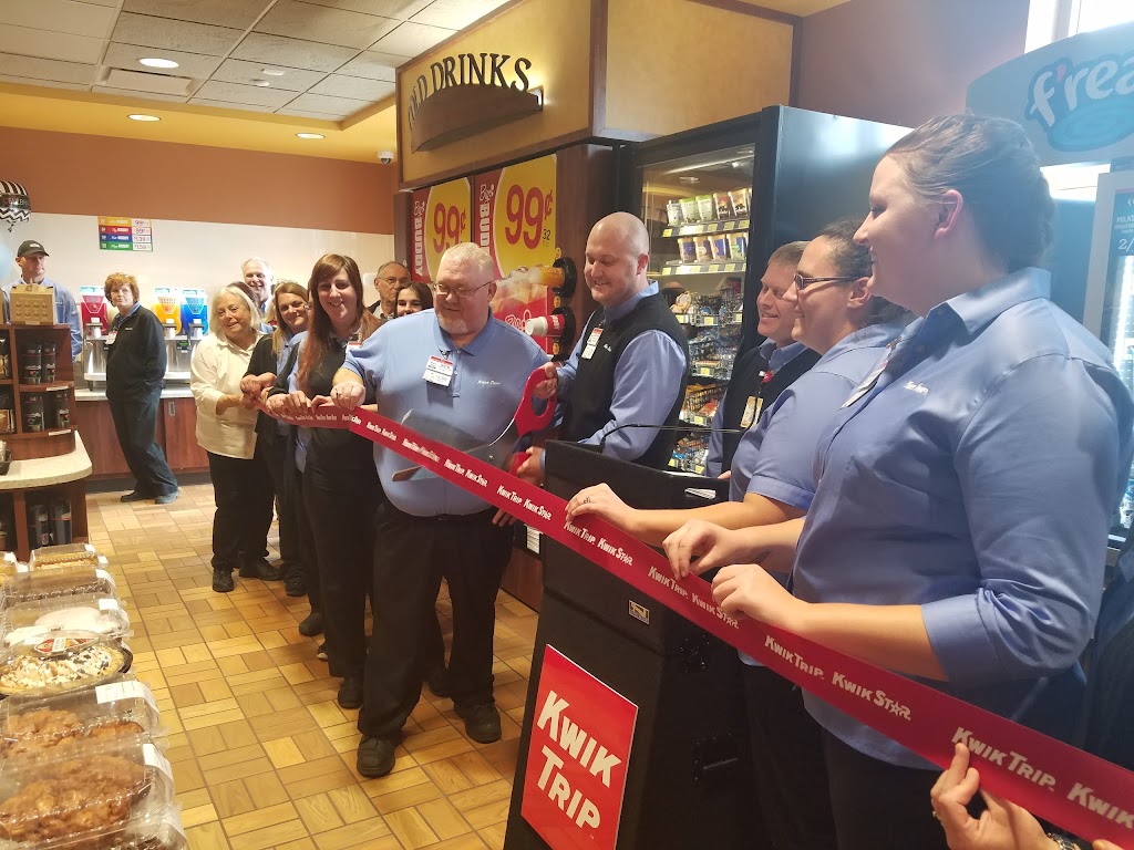 Kwik Trip | N56W14150 Silver Spring Dr, Menomonee Falls, WI 53051, USA | Phone: (262) 373-0632