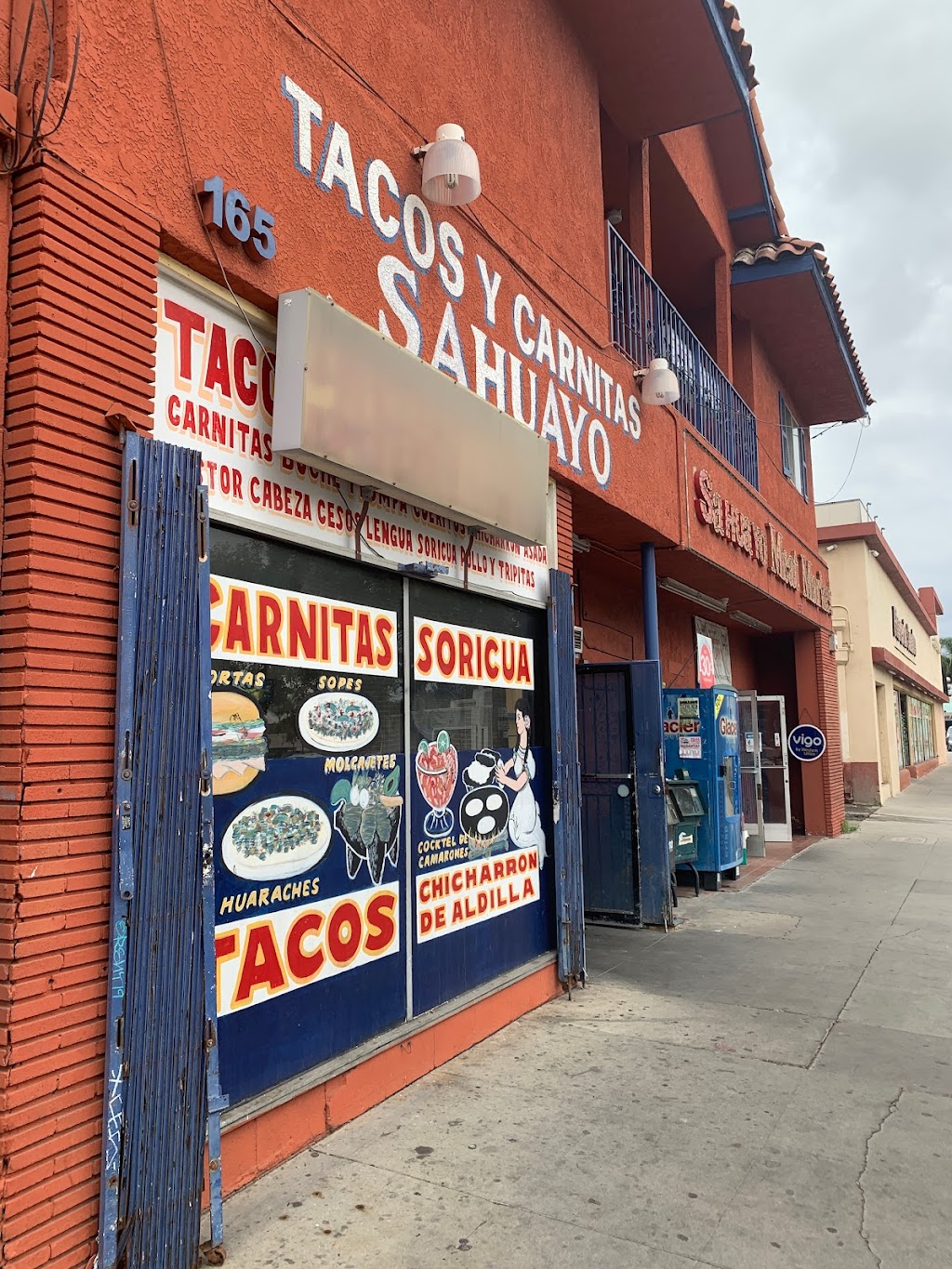 Tacos Y Carnitas Sahuayo | 165 W Pomona St, Santa Ana, CA 92707 | Phone: (714) 617-4373
