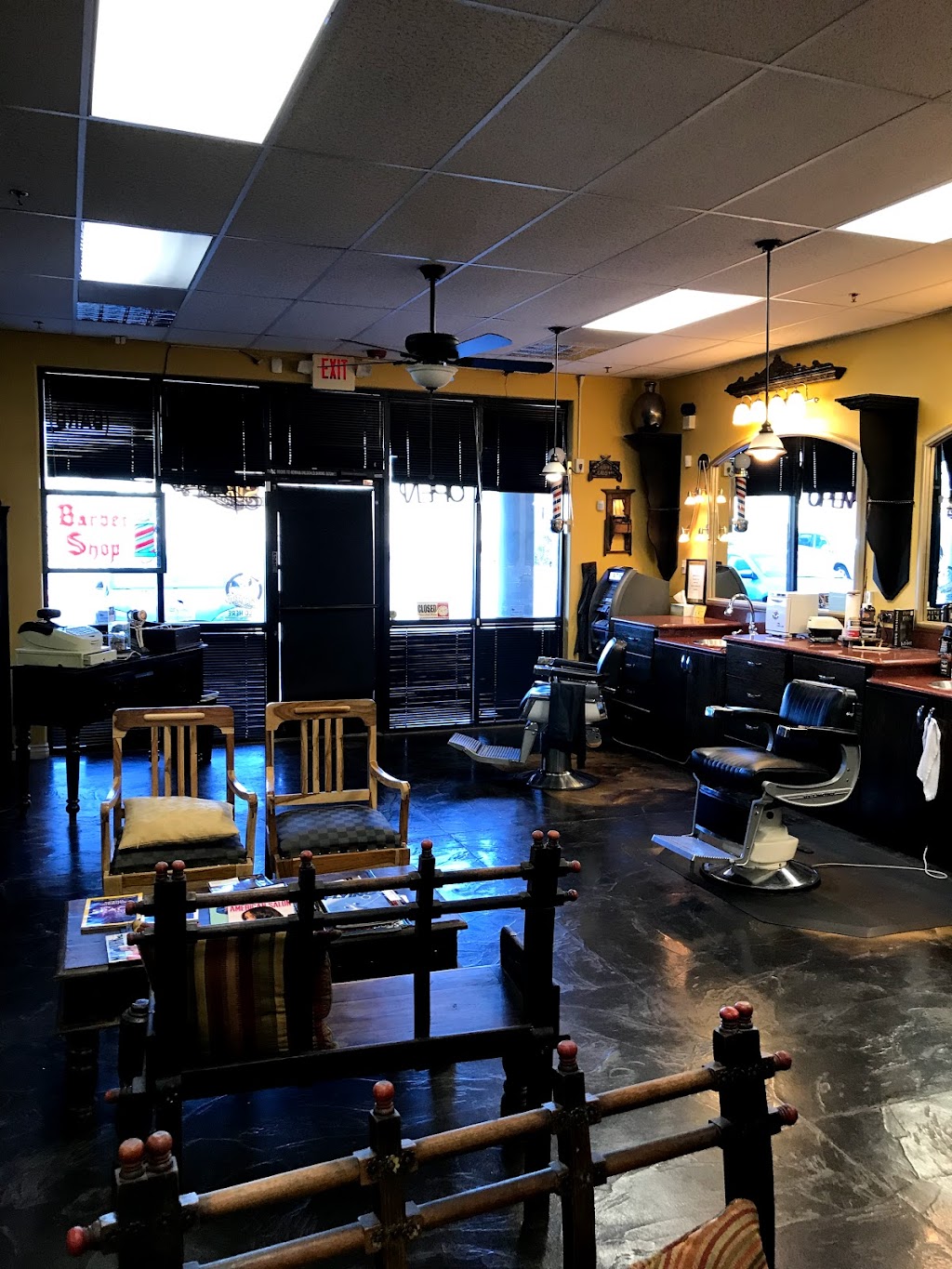 Ashtons Classic Barbers | 8090 S Durango Dr # 109, Las Vegas, NV 89113, USA | Phone: (702) 240-2272