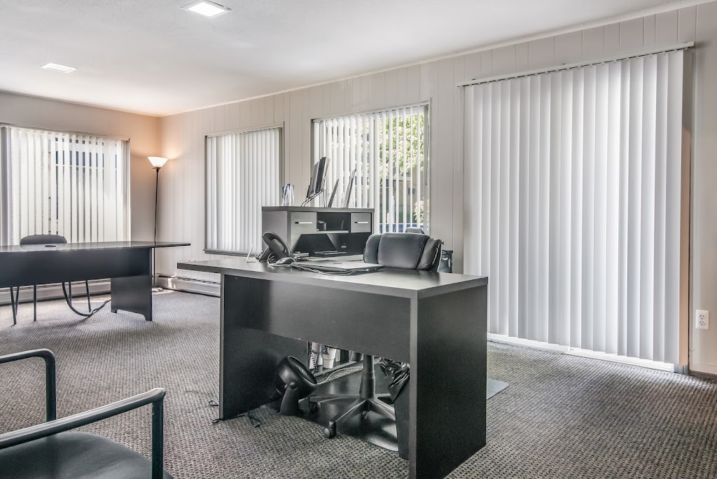 The Pointe at Cherry Hill | 332 S Hubbard Ct, Westland, MI 48186, USA | Phone: (734) 589-1746