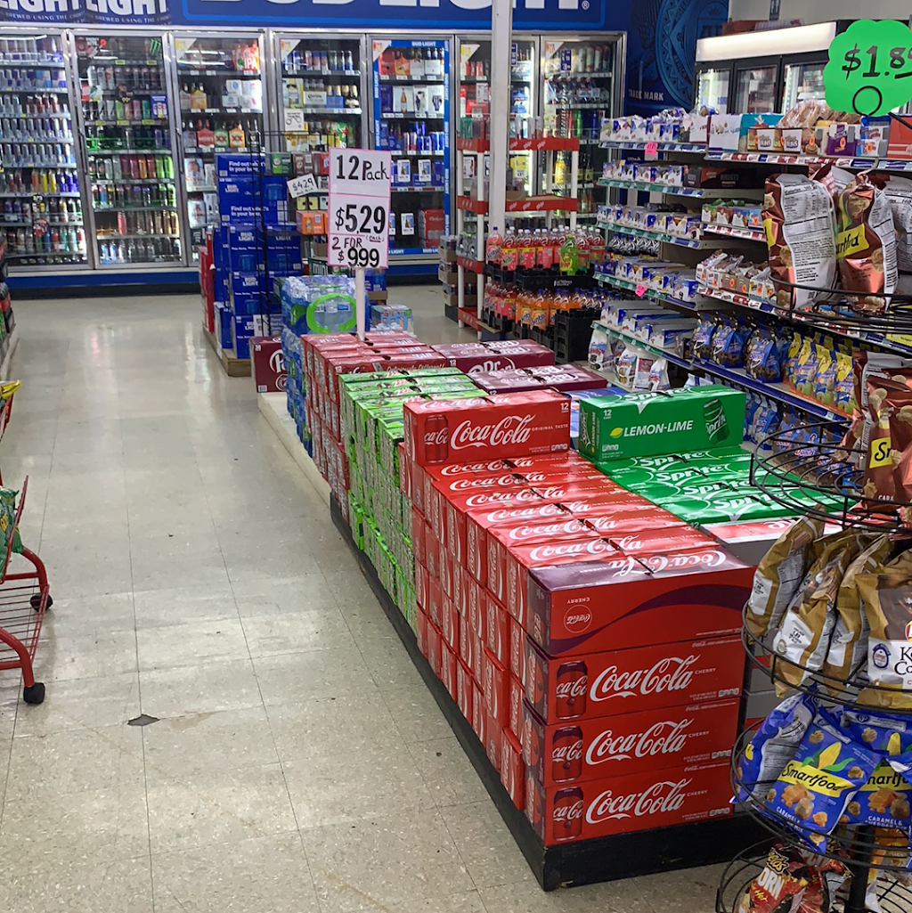 Friendly food mart | 195 N Buckman St, Shepherdsville, KY 40165, USA | Phone: (502) 531-9384