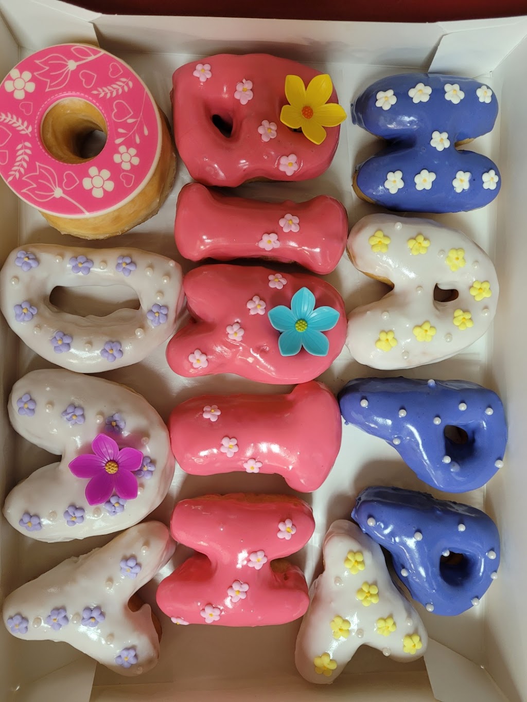 Janes Donuts | 700 Spring Creek Pkwy #104, Plano, TX 75023, USA | Phone: (972) 422-3379