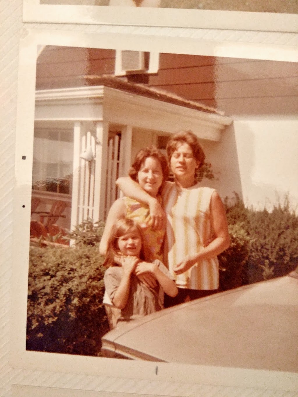 Everhart-Bove Funeral Home | 685 Canton Rd, Wintersville, OH 43953, USA | Phone: (740) 264-5252