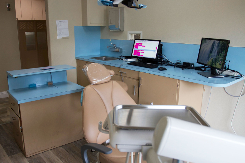 Hughson Family Dentistry - Muhammad Randhawa DDS | 7206 Hughson Ave, Hughson, CA 95326, USA | Phone: (209) 883-4477