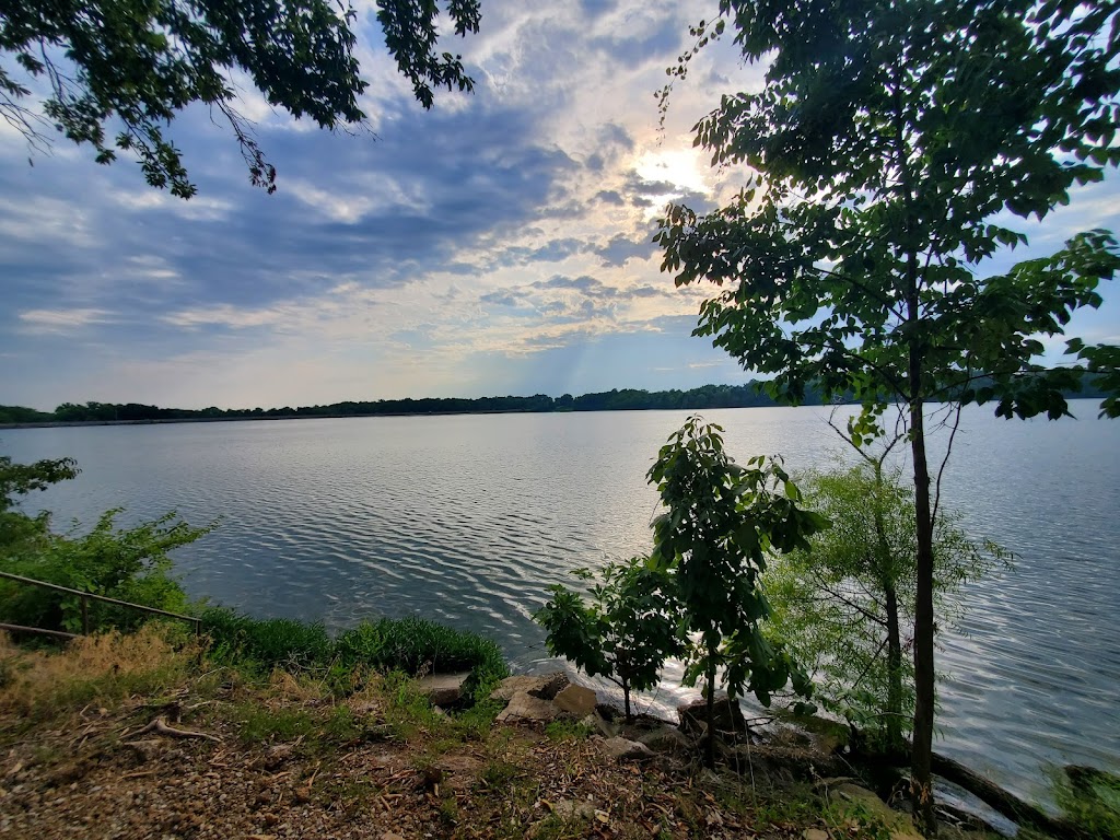 Silver Lake Park | 3099 Highland Park Rd, Highland, IL 62249, USA | Phone: (618) 651-1386