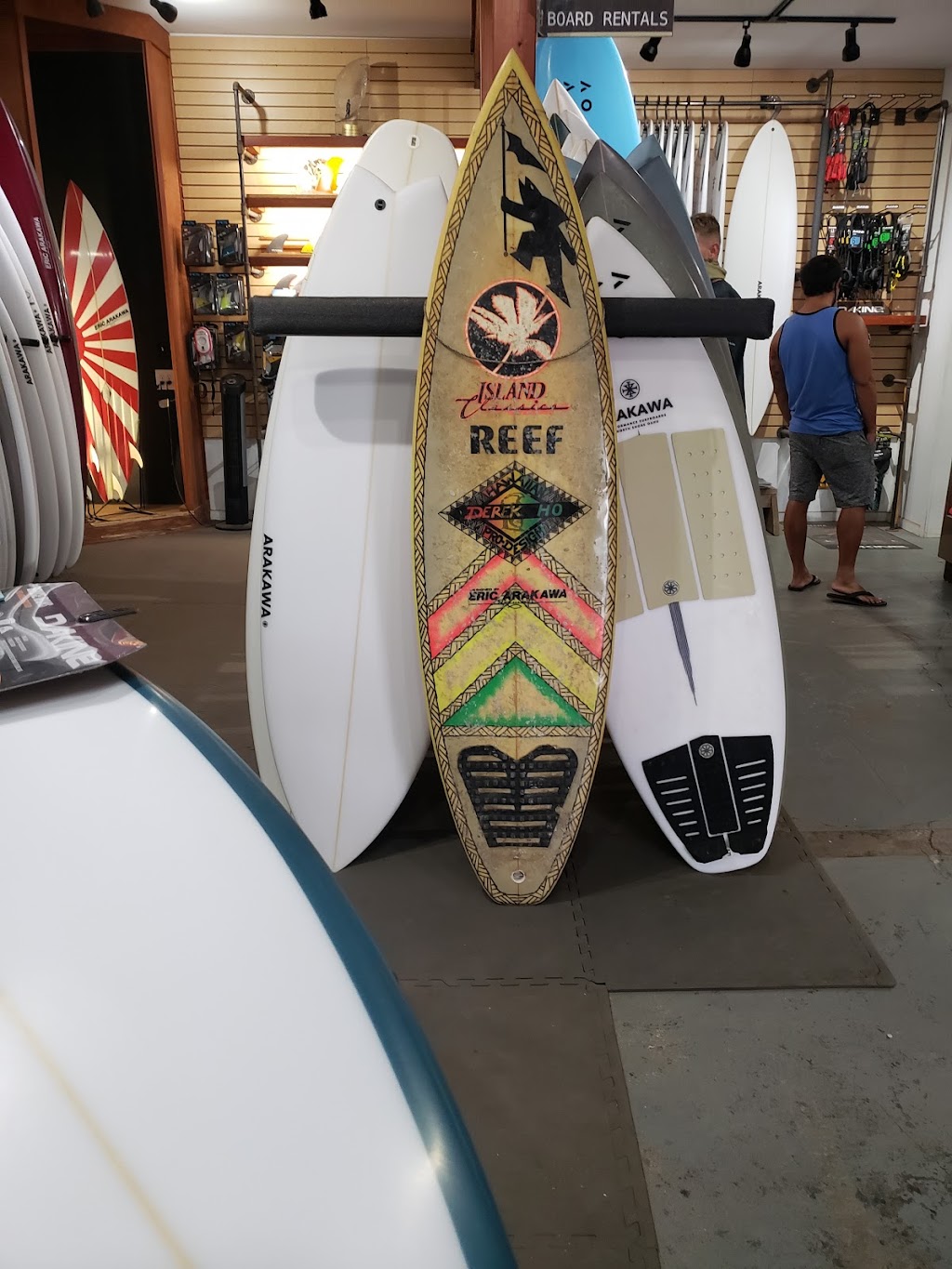 Arakawa Surfboards | 67-106 Kealohanui St, Waialua, HI 96791, USA | Phone: (808) 637-0068