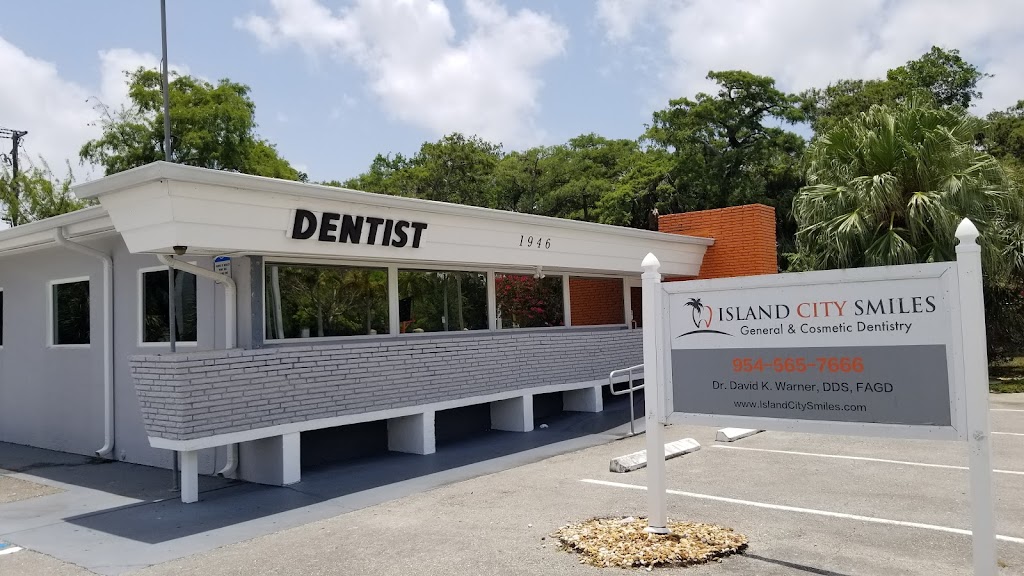 Island City Smiles | 1946 Wilton Dr, Wilton Manors, FL 33305, USA | Phone: (954) 627-1206