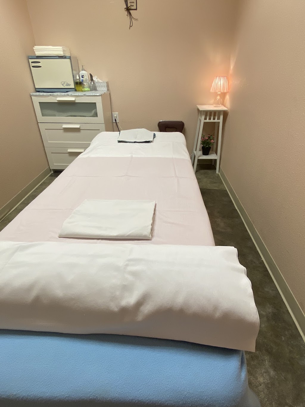 Healthy Massage | 1151 E US Hwy 377 ste 106, Granbury, TX 76048, USA | Phone: (817) 219-7224