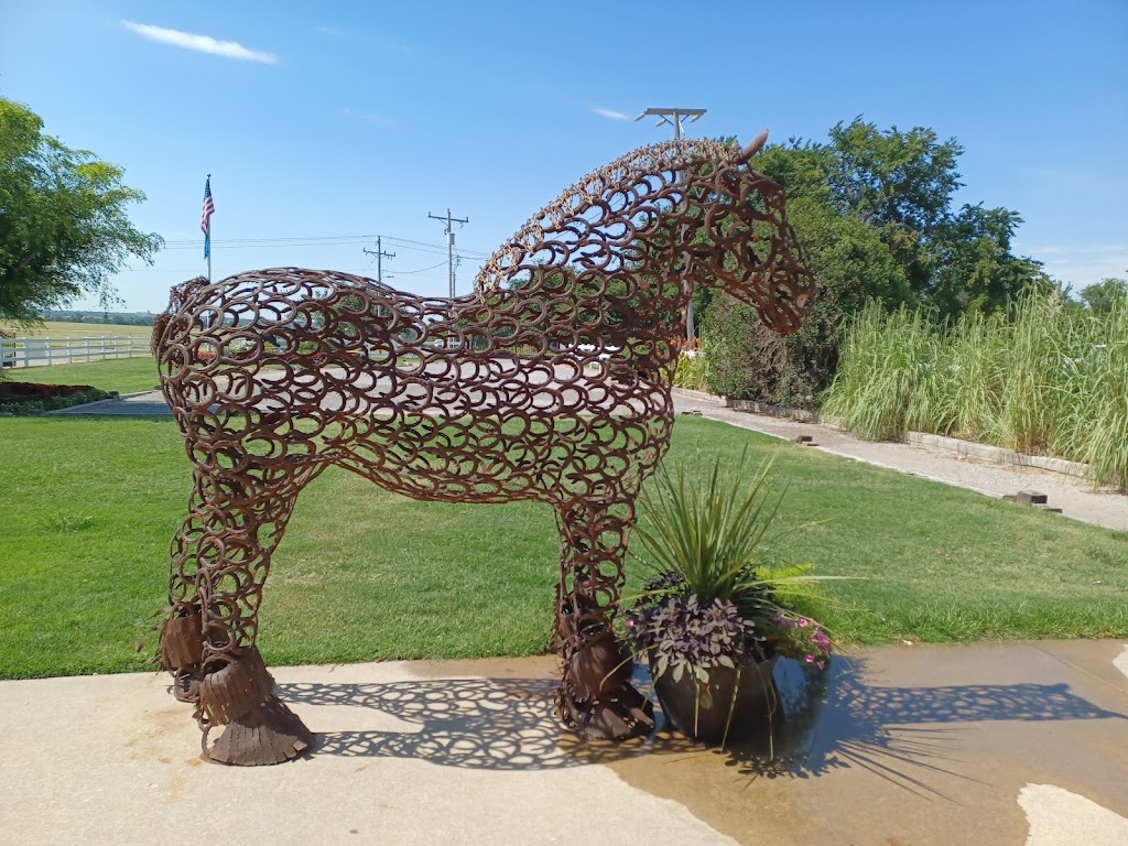 Express Clydesdales Barn | 12701 W Wilshire Blvd, Yukon, OK 73099, USA | Phone: (405) 350-6404