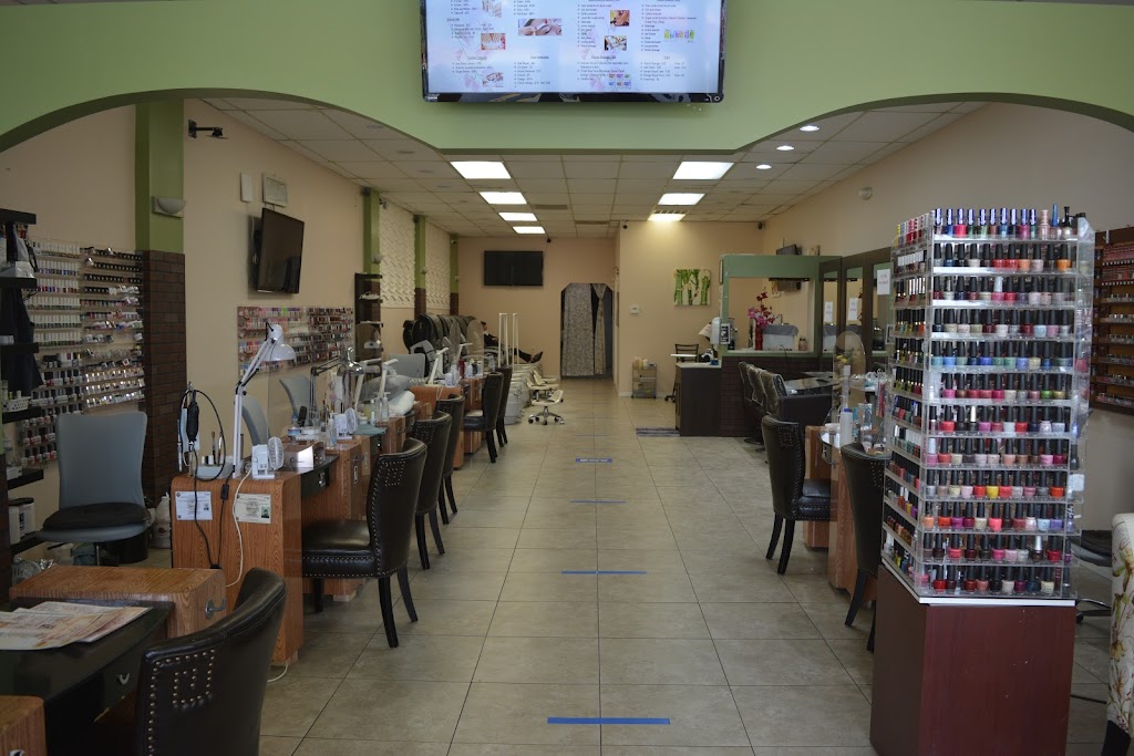 PT-Nails and Spa of Brandon LLC | 855 W Bloomingdale Ave, Brandon, FL 33511, USA | Phone: (813) 655-6435