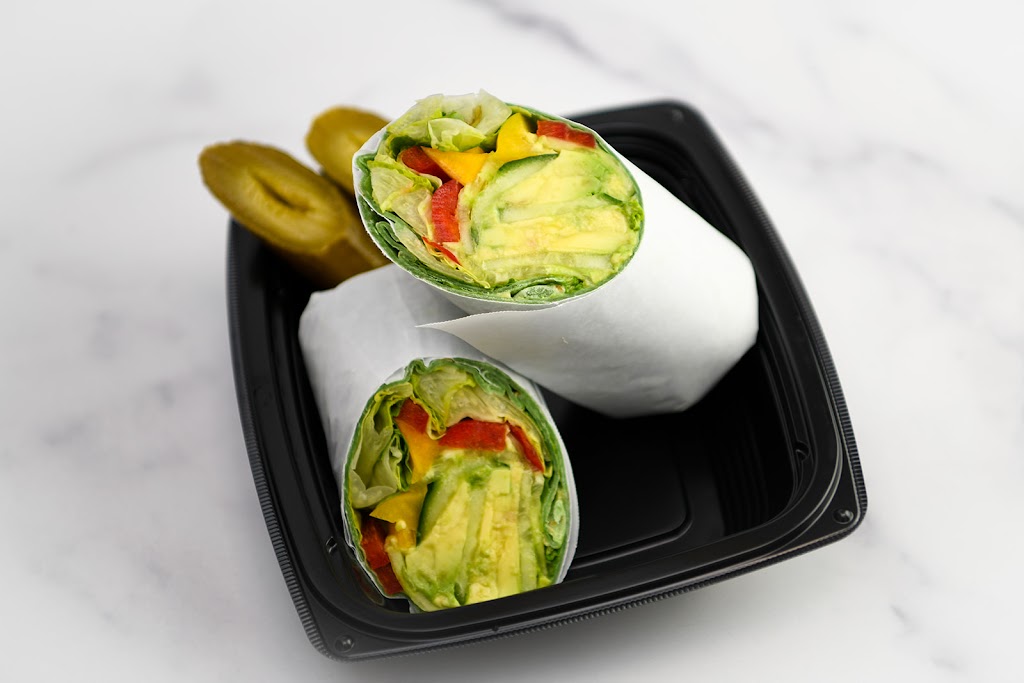 freddys on monmouth | 52 Monmouth Rd, Oakhurst, NJ 07755, USA | Phone: (732) 483-4700