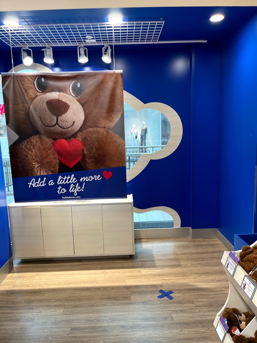 Build-A-Bear Workshop | 1 Crossgates Mall Rd Space C-211, Albany, NY 12203, USA | Phone: (518) 464-2853