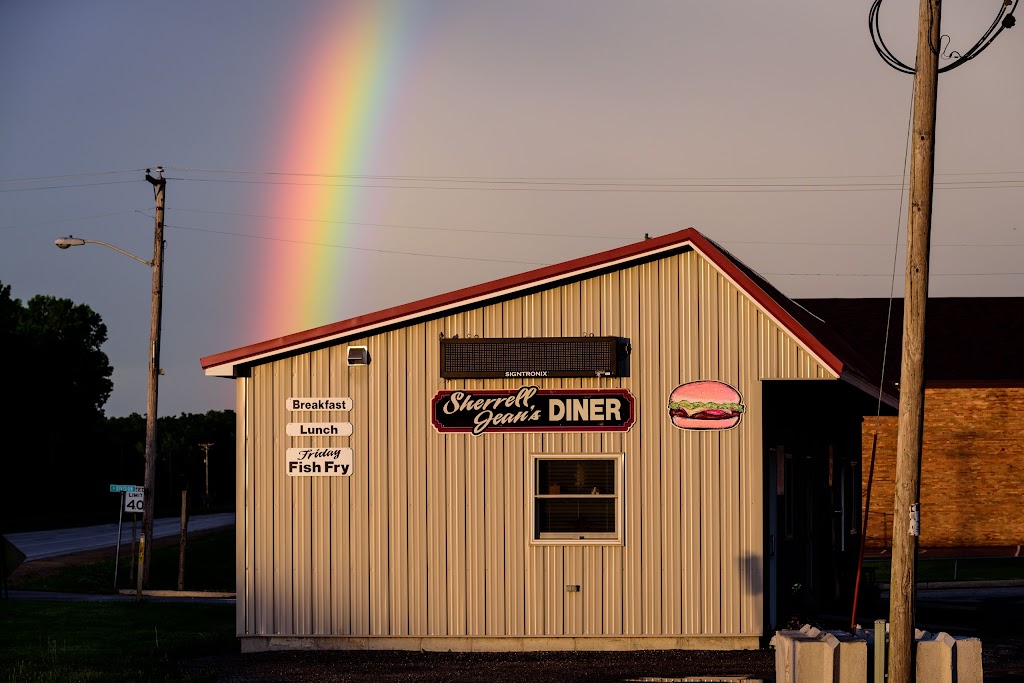 Sherrell Jeans Diner | 108 Monroe St, South Wayne, WI 53587, USA | Phone: (608) 439-5567