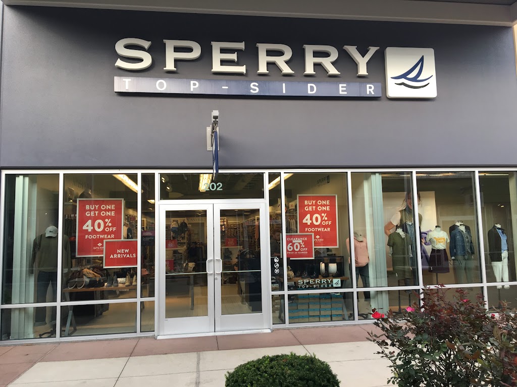 Sperry Outlet | 18517 Outlet Blvd #202, Chesterfield, MO 63005, USA | Phone: (636) 778-2224