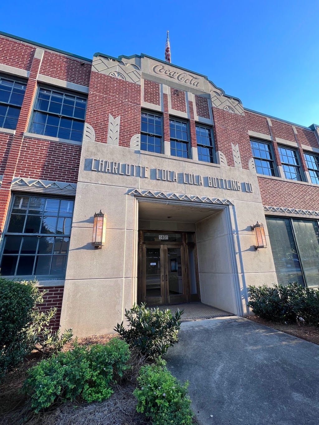 Caesarstone Office | 1401 W Morehead St STE 100, Charlotte, NC 28208, USA | Phone: (877) 978-2789