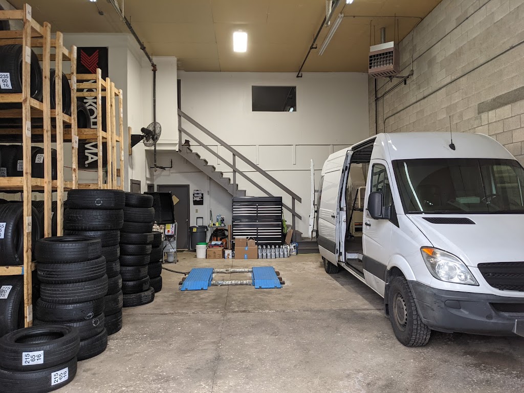 Mobile Tire Pit Crew | 17935 W Lincoln Ave, New Berlin, WI 53146, USA | Phone: (414) 858-8473