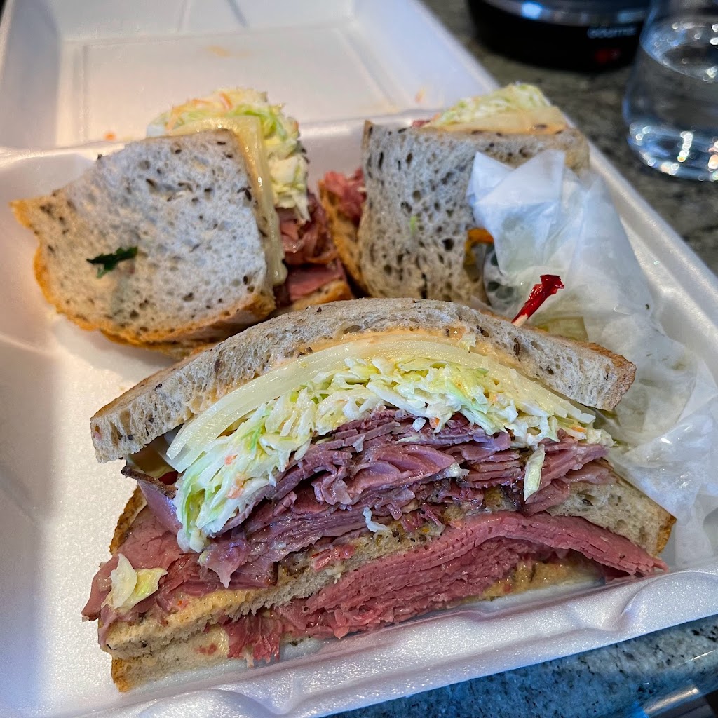 Weiss Deli | 2744 N Green Valley Pkwy, Henderson, NV 89014, USA | Phone: (702) 454-0565