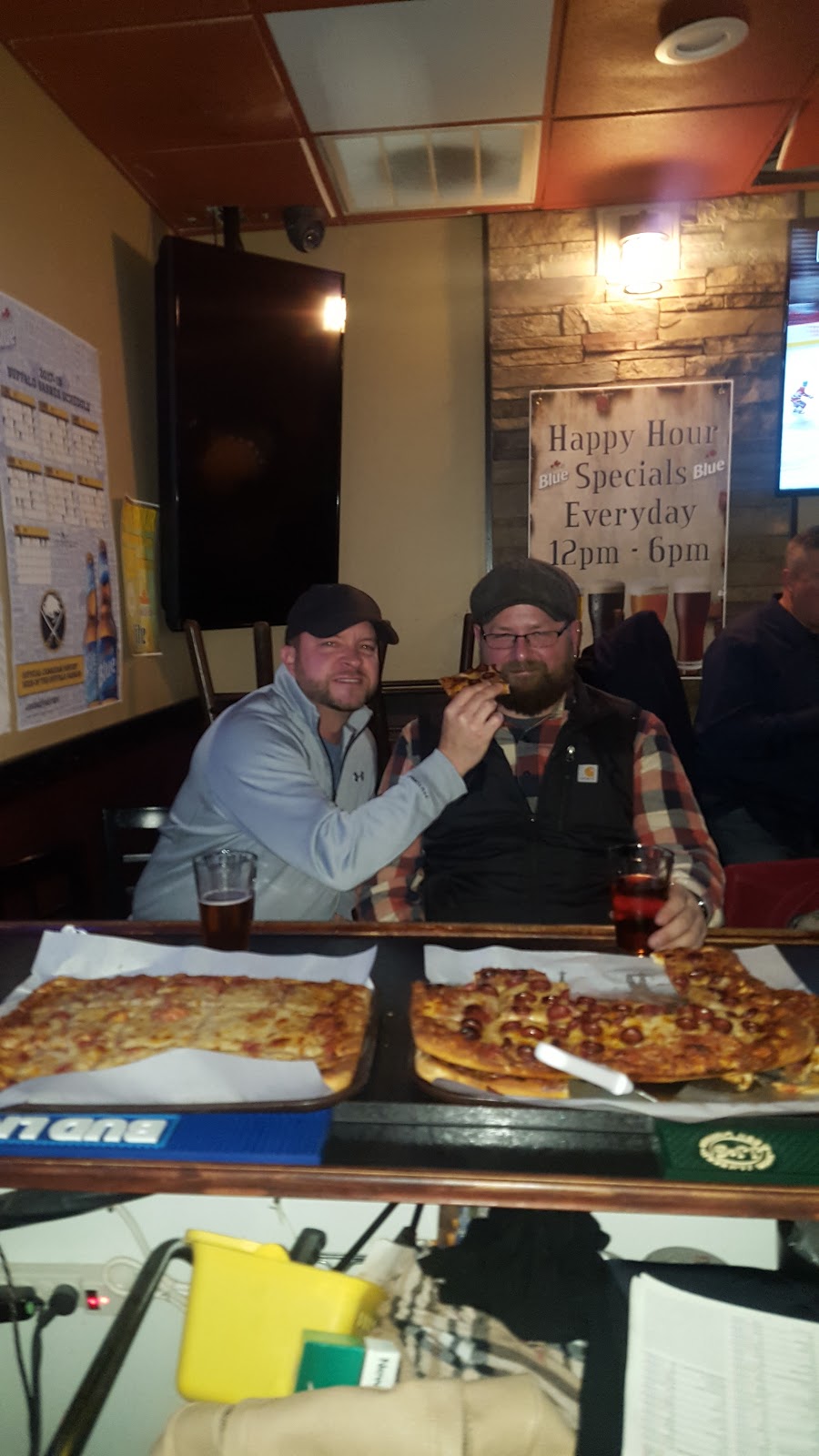 BrickOven Pizzeria & Pub | 2457 Grand Island Blvd, Grand Island, NY 14072, USA | Phone: (716) 773-4445