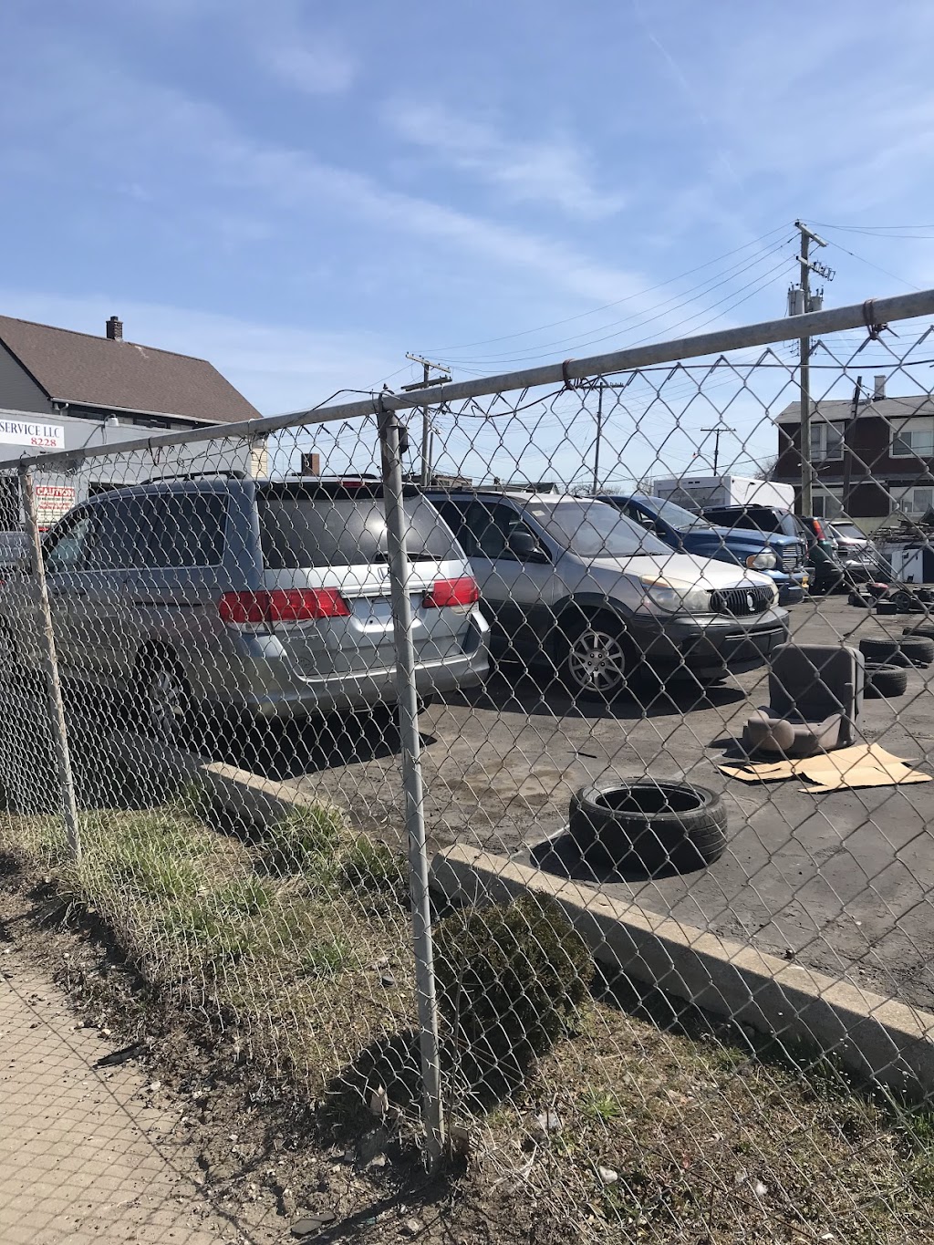 Rafee Auto Sales & Services | 8228 Mt Elliott St, Detroit, MI 48211, USA | Phone: (313) 579-5228