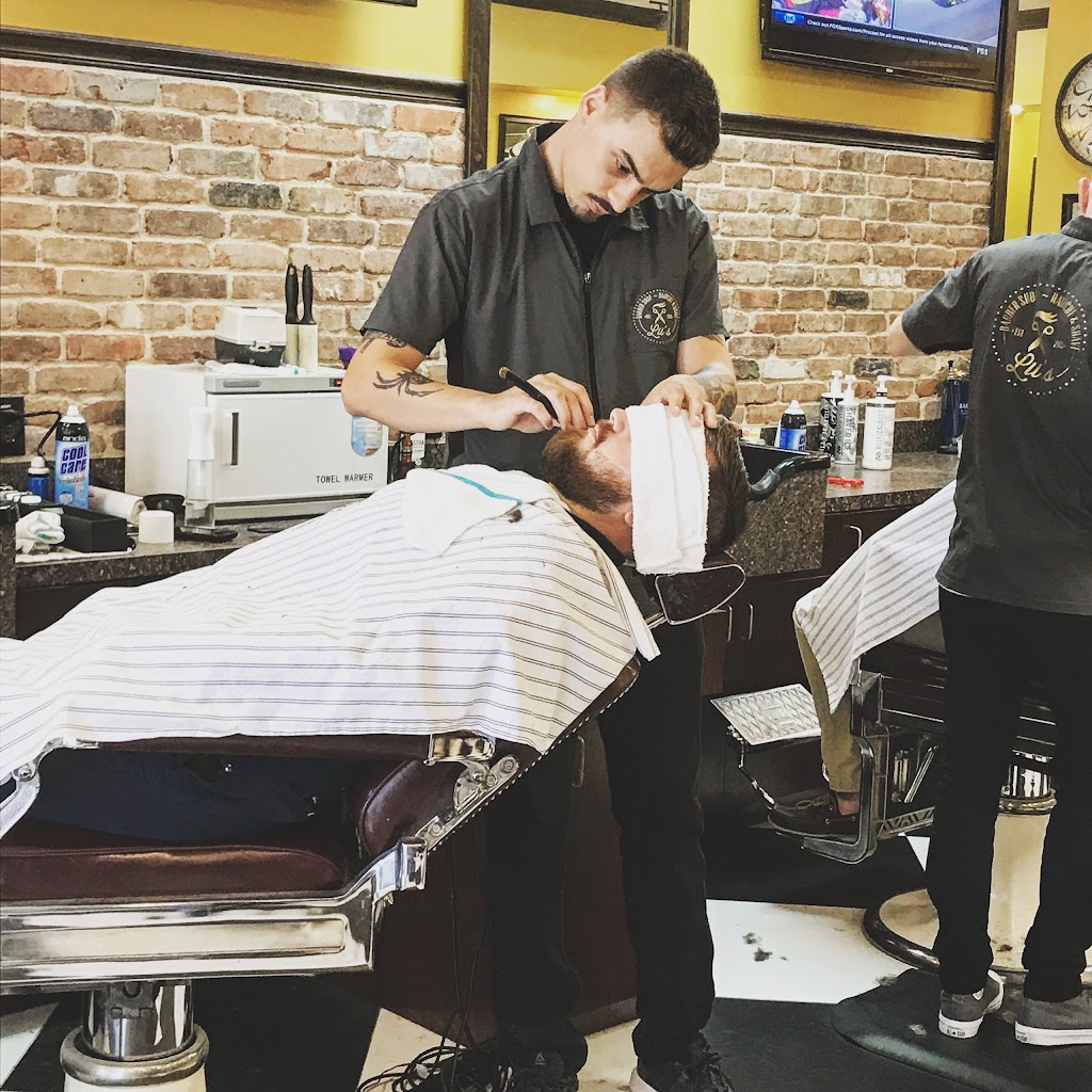 Lus Barber Shop Haircut & Shave - League City | 2800 Marina Bay Dr Suite L, League City, TX 77573, USA | Phone: (281) 549-6861