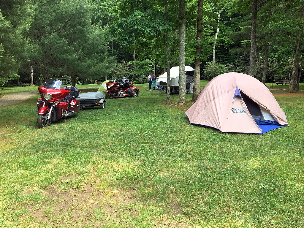 Willville Bike Camp | 1510 Jeb Stuart Hwy, Meadows of Dan, VA 24120, USA | Phone: (276) 952-2267