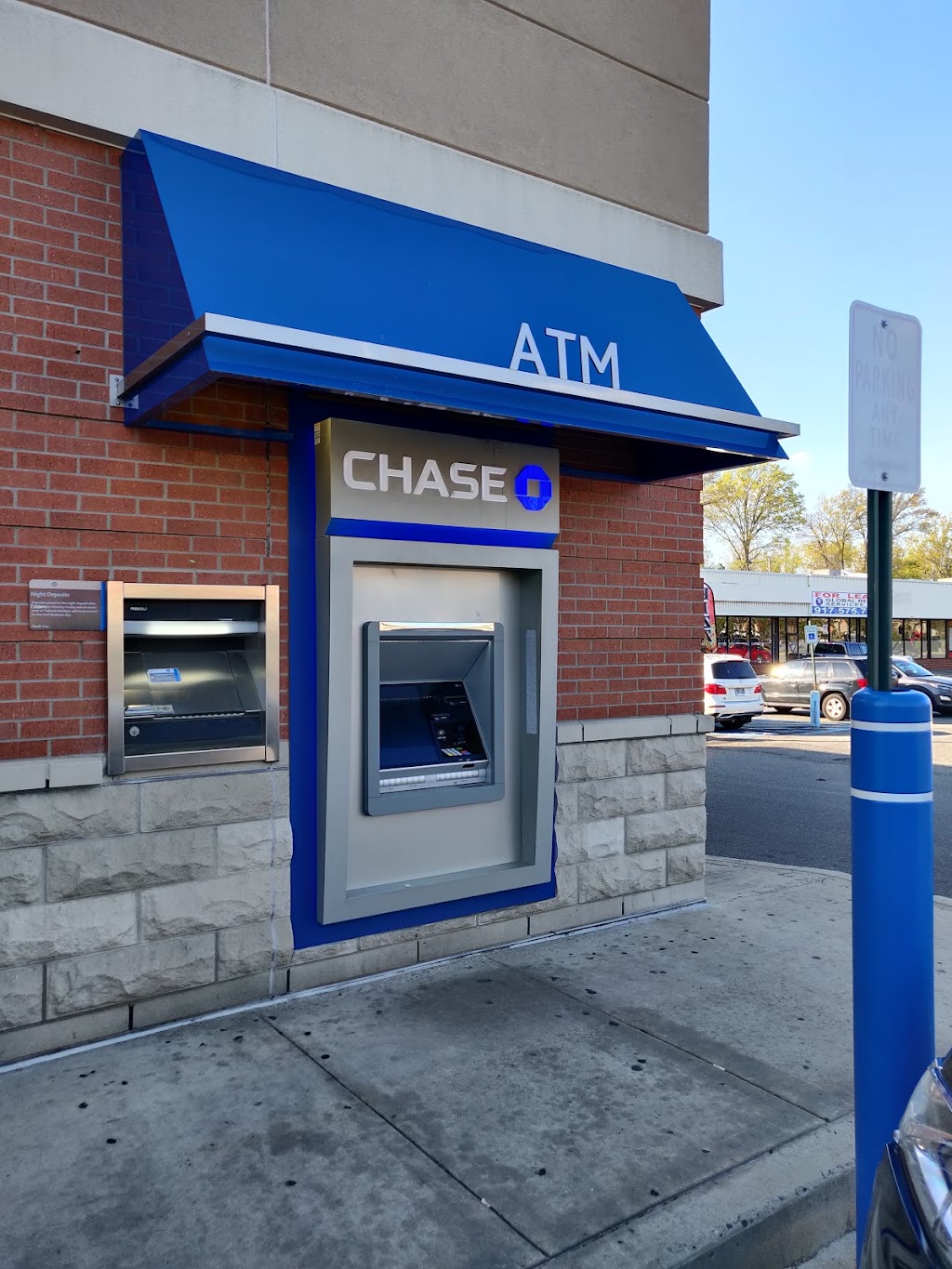 Chase Bank | 4385 Amboy Rd, Staten Island, NY 10312, USA | Phone: (718) 569-3186