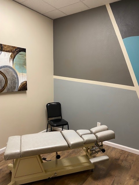 Chicoine Family Chiropractic | 719 W William Cannon Dr Ste 108, Austin, TX 78745, USA | Phone: (512) 443-9396