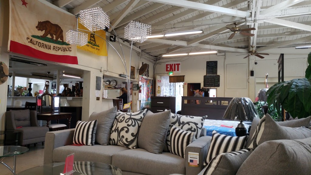 Alameda Thrift & New Furniture | 124 S Alameda St E, Compton, CA 90221 | Phone: (310) 639-4900