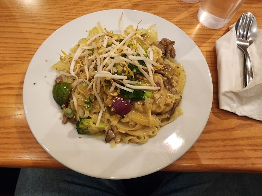 Thai Noodles | 5957 McKee Rd, Fitchburg, WI 53719, USA | Phone: (608) 270-9527