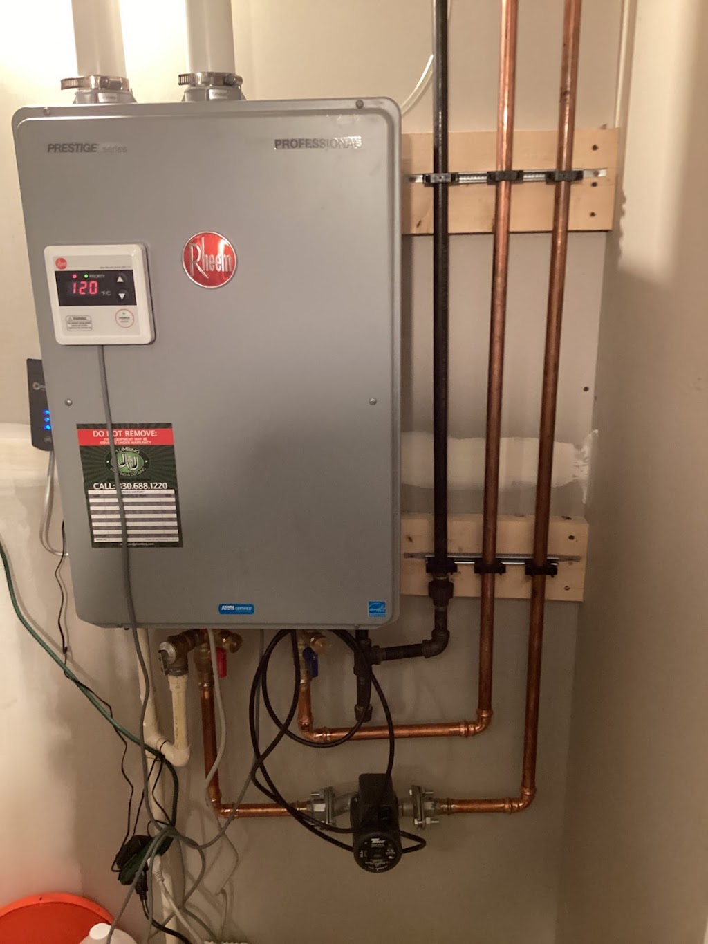 J&J Plumbing, Heating, Cooling, & Electric | 61 S Seiberling St, Akron, OH 44305, USA | Phone: (330) 688-1220