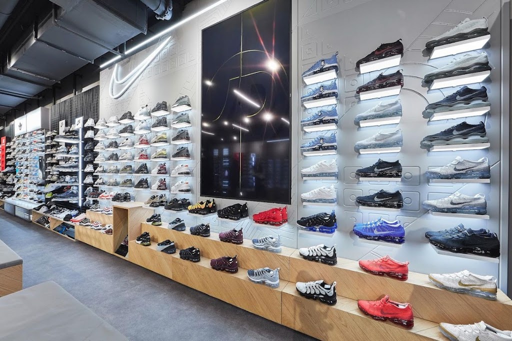 JD Sports | 9409 US-19, Port Richey, FL 34668, USA | Phone: (727) 841-0843