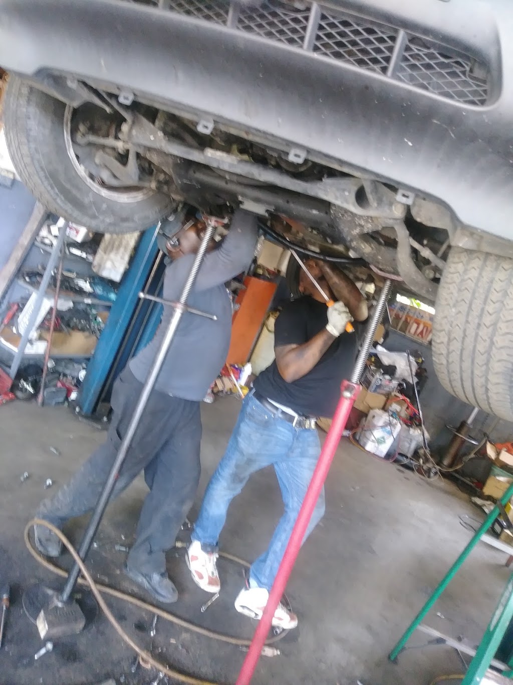 Raylin Auto Repairs | 1800 Glenvale Pl, Decatur, GA 30032, USA | Phone: (470) 440-5833