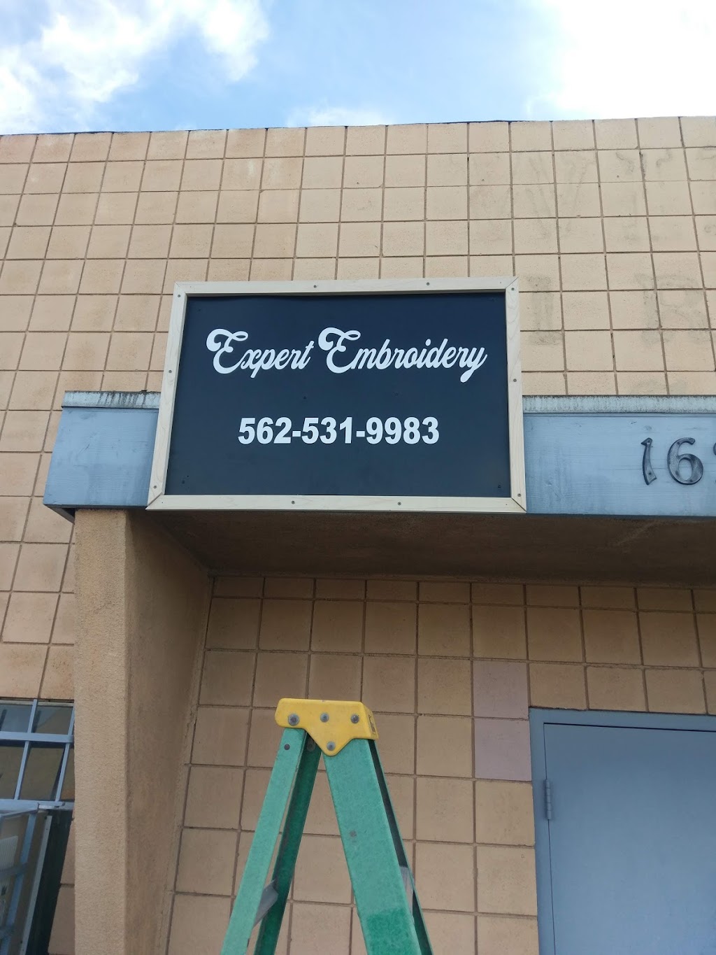 Expert Embroidery | 16222 Minnesota Ave, Paramount, CA 90723, USA | Phone: (562) 531-9983