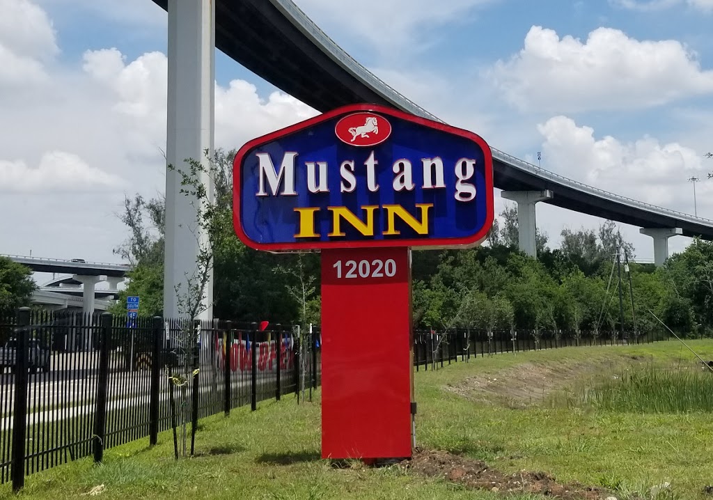 MUSTANG INN | 12020 S Sam Houston Pkwy E, Houston, TX 77089, USA | Phone: (281) 741-8811