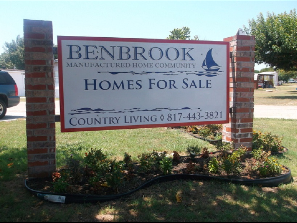 Benbrook Village | 5136 Ben Day Murrin Rd LOT 926, Fort Worth, TX 76126, USA | Phone: (817) 443-3821