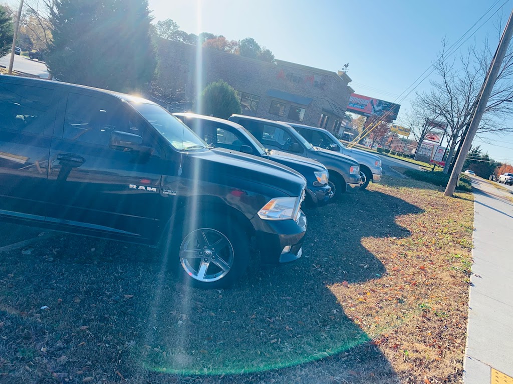 Gwinnett Luxury Cars INC | 2034 Main St E, Snellville, GA 30078, USA | Phone: (770) 417-8855