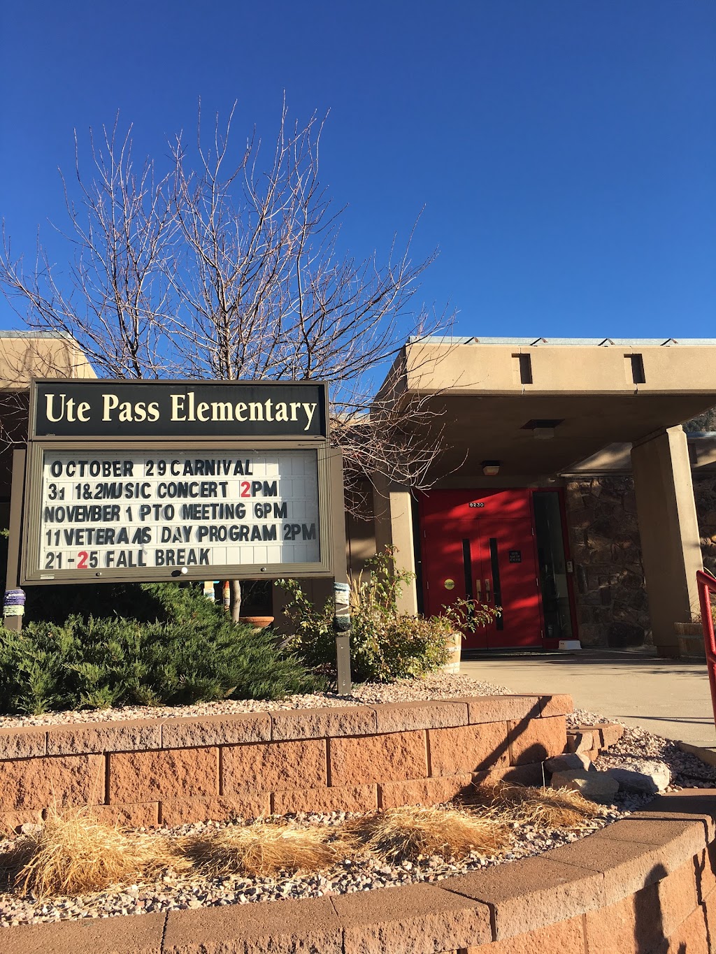 Ute Pass Elementary School | 9230 Chipita Park Rd, Cascade, CO 80809, USA | Phone: (719) 685-2227