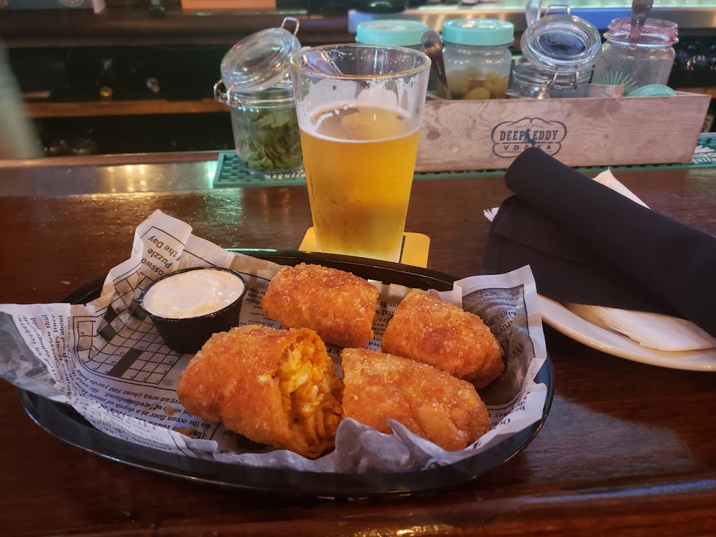 Craft Kitchen & Tap House | 44 Stauderman Ave, Lynbrook, NY 11563, USA | Phone: (516) 341-0547