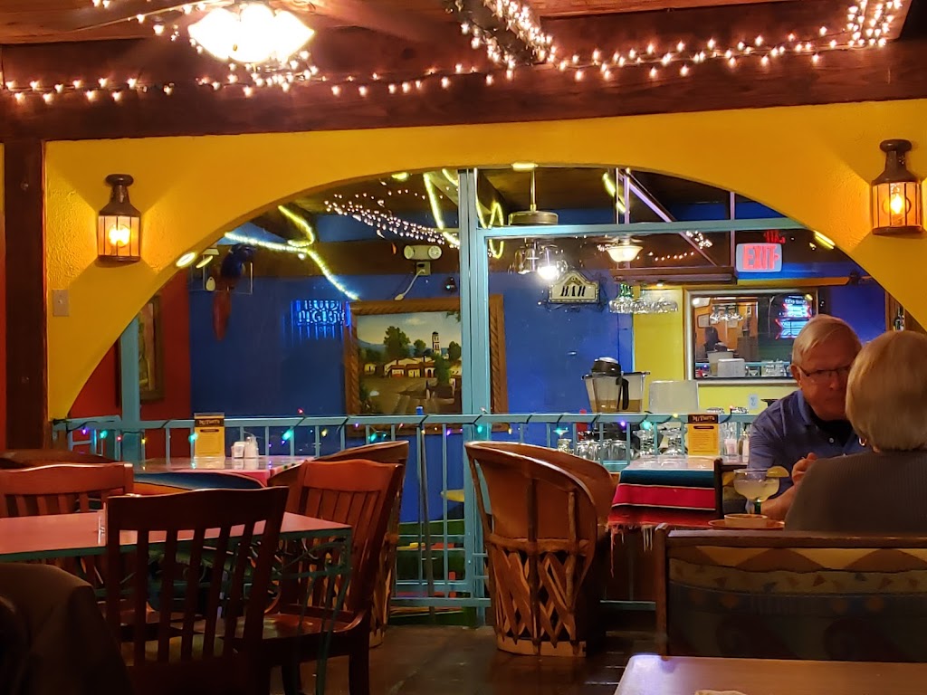 Mi Tierra Restaurant | 16238 N Oracle Rd, Tucson, AZ 85739, USA | Phone: (520) 825-3040