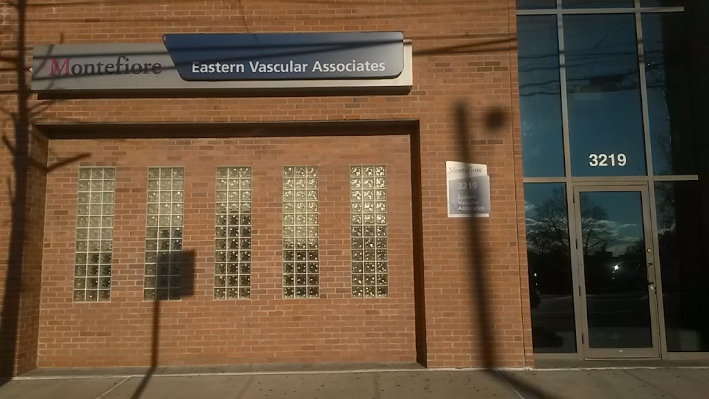 Columbia Eastern Vascular Associates | 3219 E Tremont Ave, The Bronx, NY 10461, USA | Phone: (718) 792-8115
