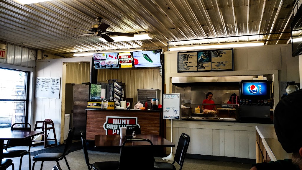 Mid Mart Restaurant | 160 Mt Sterling Rd, Paris, KY 40361, USA | Phone: (859) 362-7062