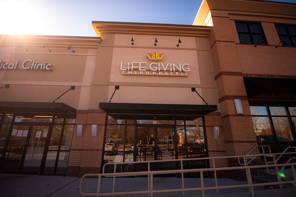 LifeGiving Chiropractic | 2615 East-West Connector #108, Austell, GA 30106, USA | Phone: (770) 943-1425
