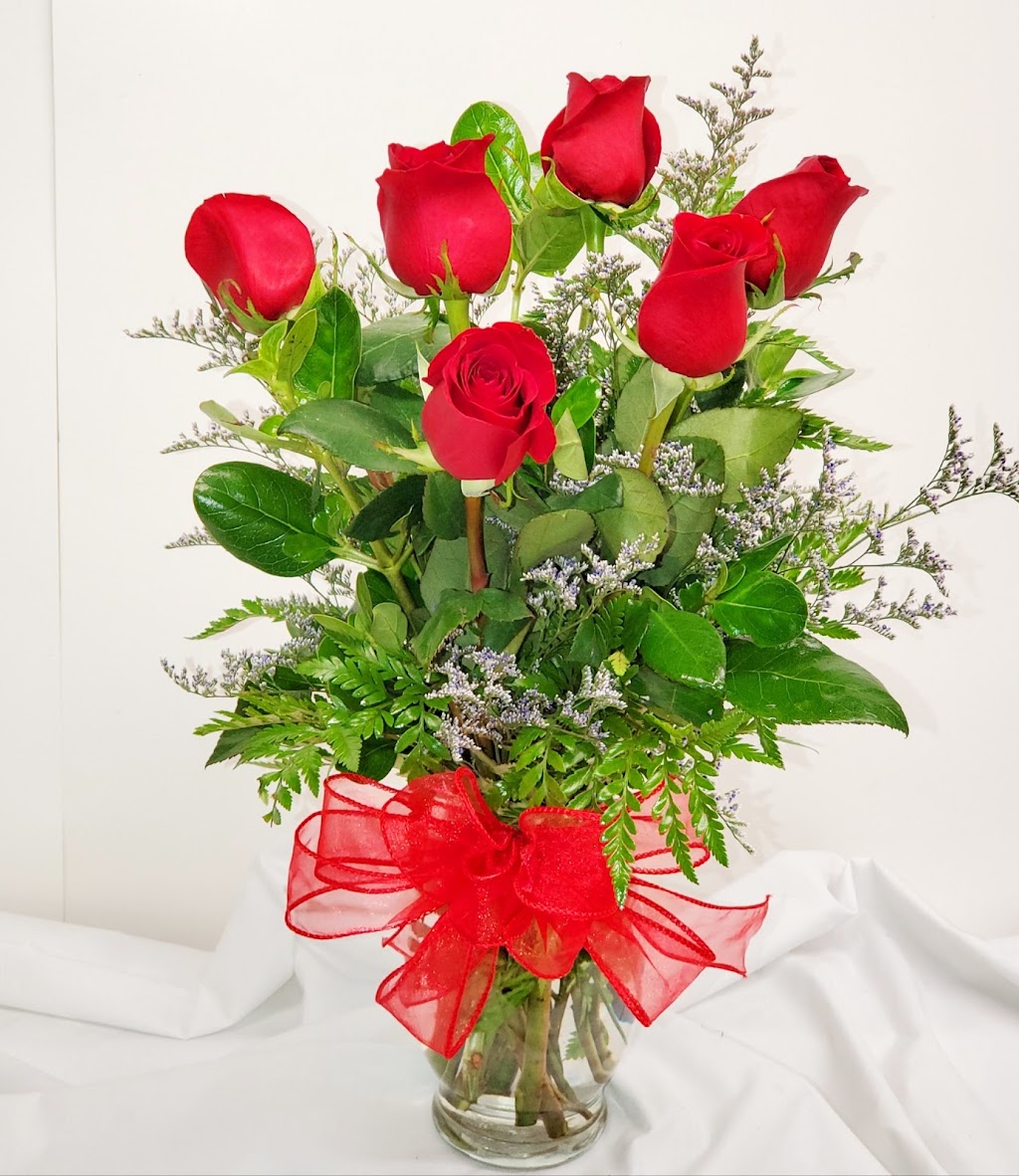 Roses and Such LLC ~ Florist / Flower Delivery | 1201 W Main St Suite B, Blue Springs, MO 64015, USA | Phone: (816) 224-0124