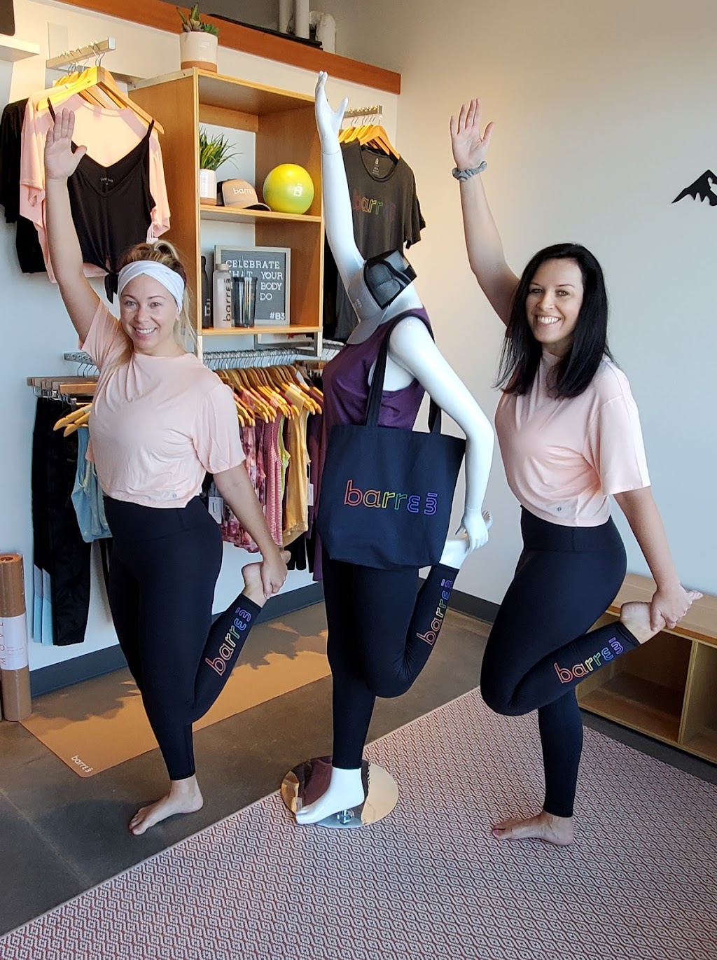 barre3 | 9697 Prominent Point, Colorado Springs, CO 80924, USA | Phone: (719) 219-9660