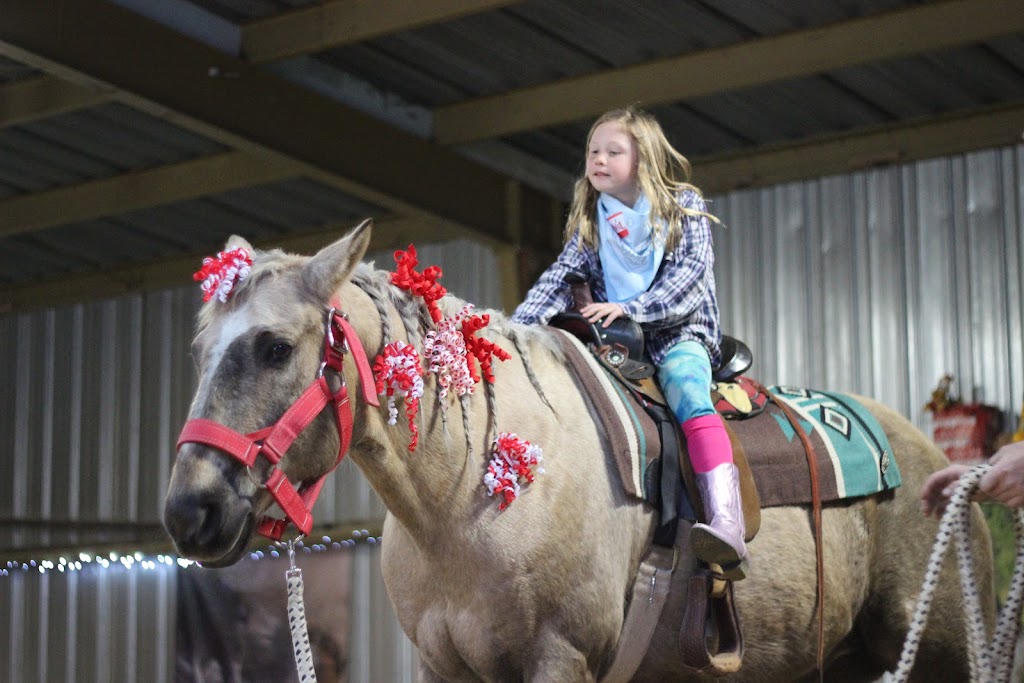 Pine Hollow Ranch | 2170 Waterwheel Rd, Emmett, ID 83617, USA | Phone: (208) 369-3827