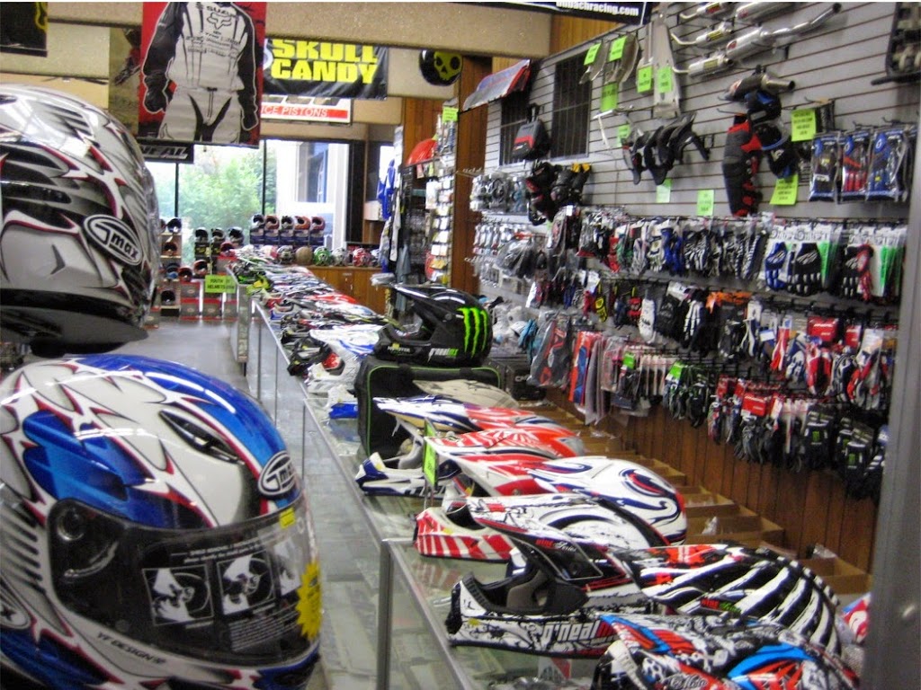 Magic Motorsports | 2225 Dixie Hwy, Waterford Twp, MI 48328, USA | Phone: (248) 332-2440