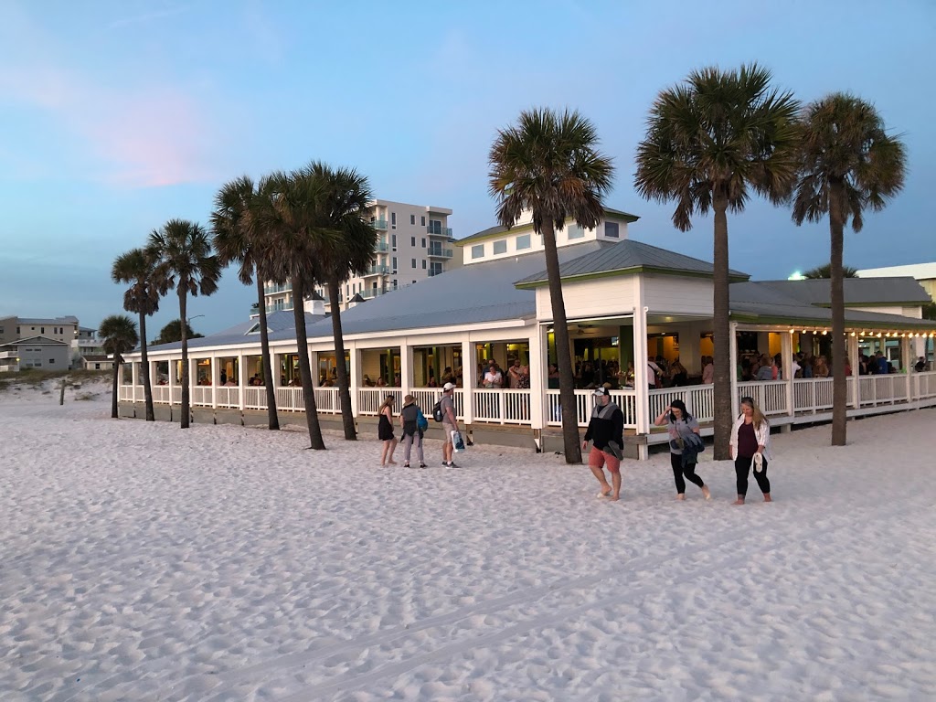 Palm Pavilion Inn | 18 Bay Esplanade, Clearwater Beach, FL 33767, USA | Phone: (800) 433-7256